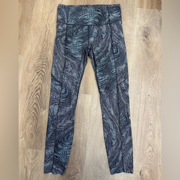 Lululemon Fast and Free Tight 25" Nulux Dimensional Icing Blue Multi - Picture 2 of 12